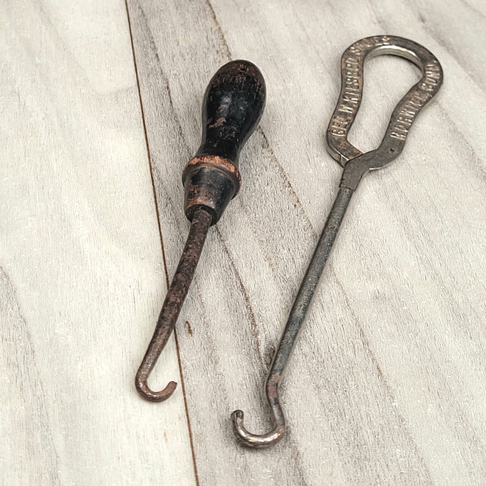 Advertising Button Hook Geo. W. Kies & Co. Shoes Norwick, Conn. Plus Wooden Hook - Picture 8 of 10